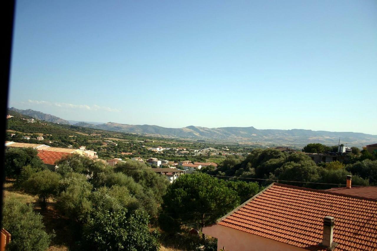 Borgo Lu Canali Da Gavino Apartment Badesi Luaran gambar