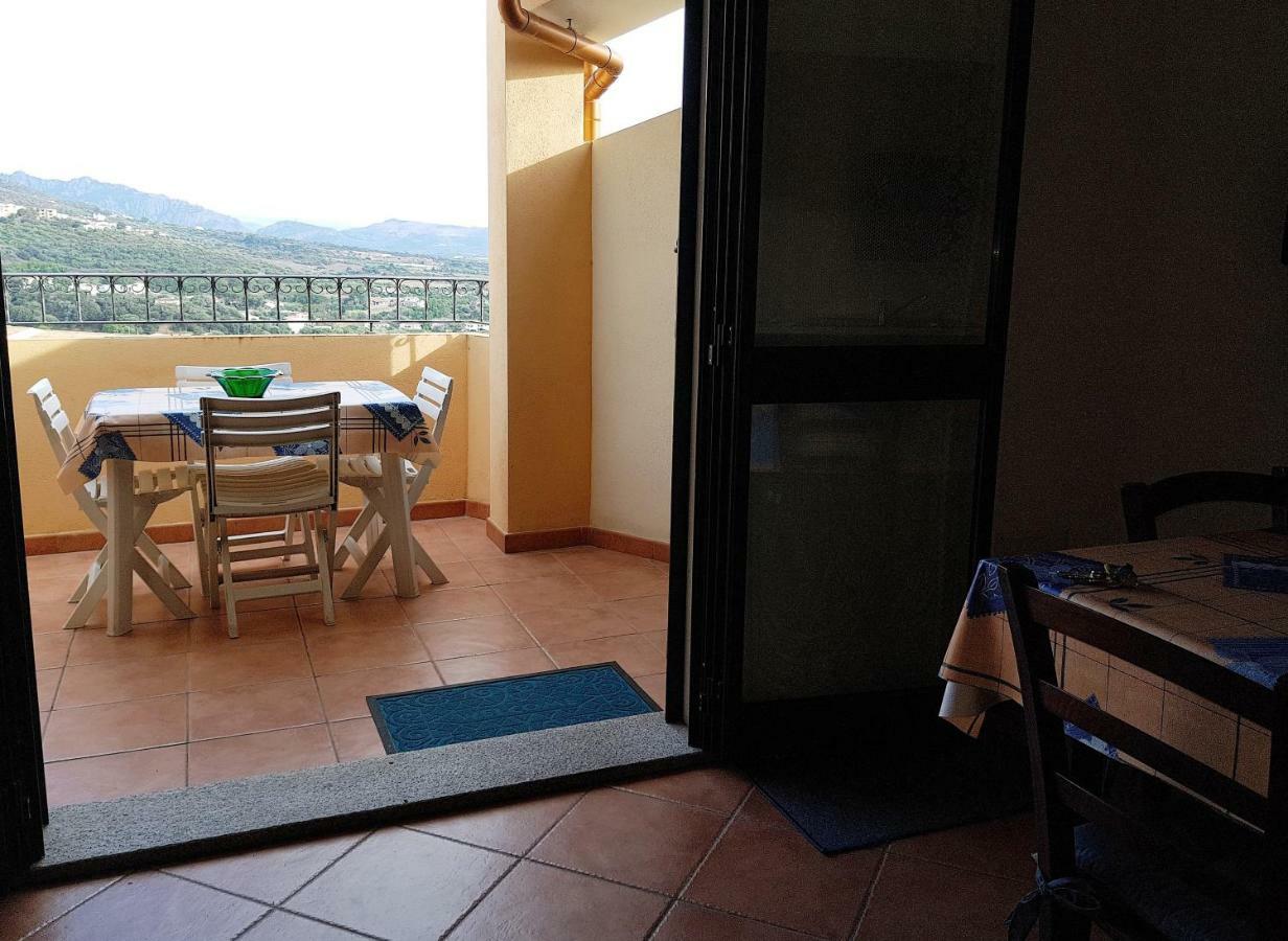 Borgo Lu Canali Da Gavino Apartment Badesi Luaran gambar